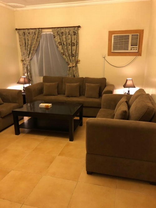 Al Meknan Furnished Units image 5