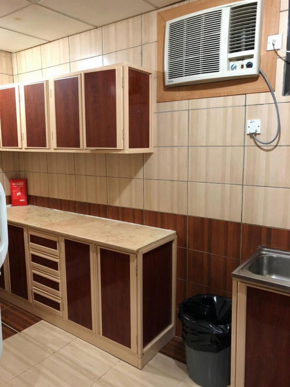 Al Meknan Furnished Units Image 7