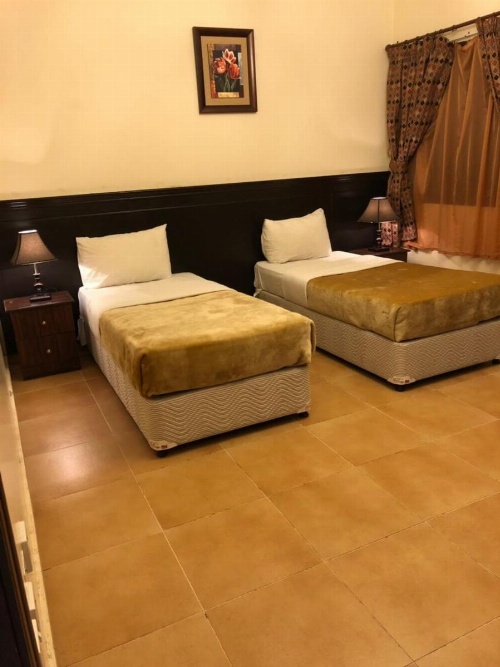 Al Meknan Furnished Units image 9